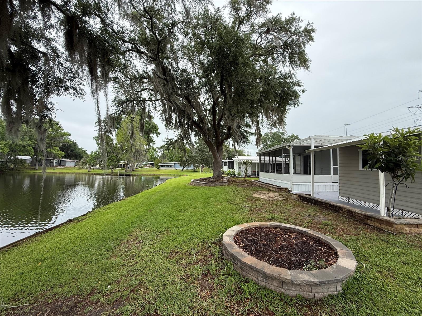 8 ROBIN RD, WILDWOOD, FL, 34785