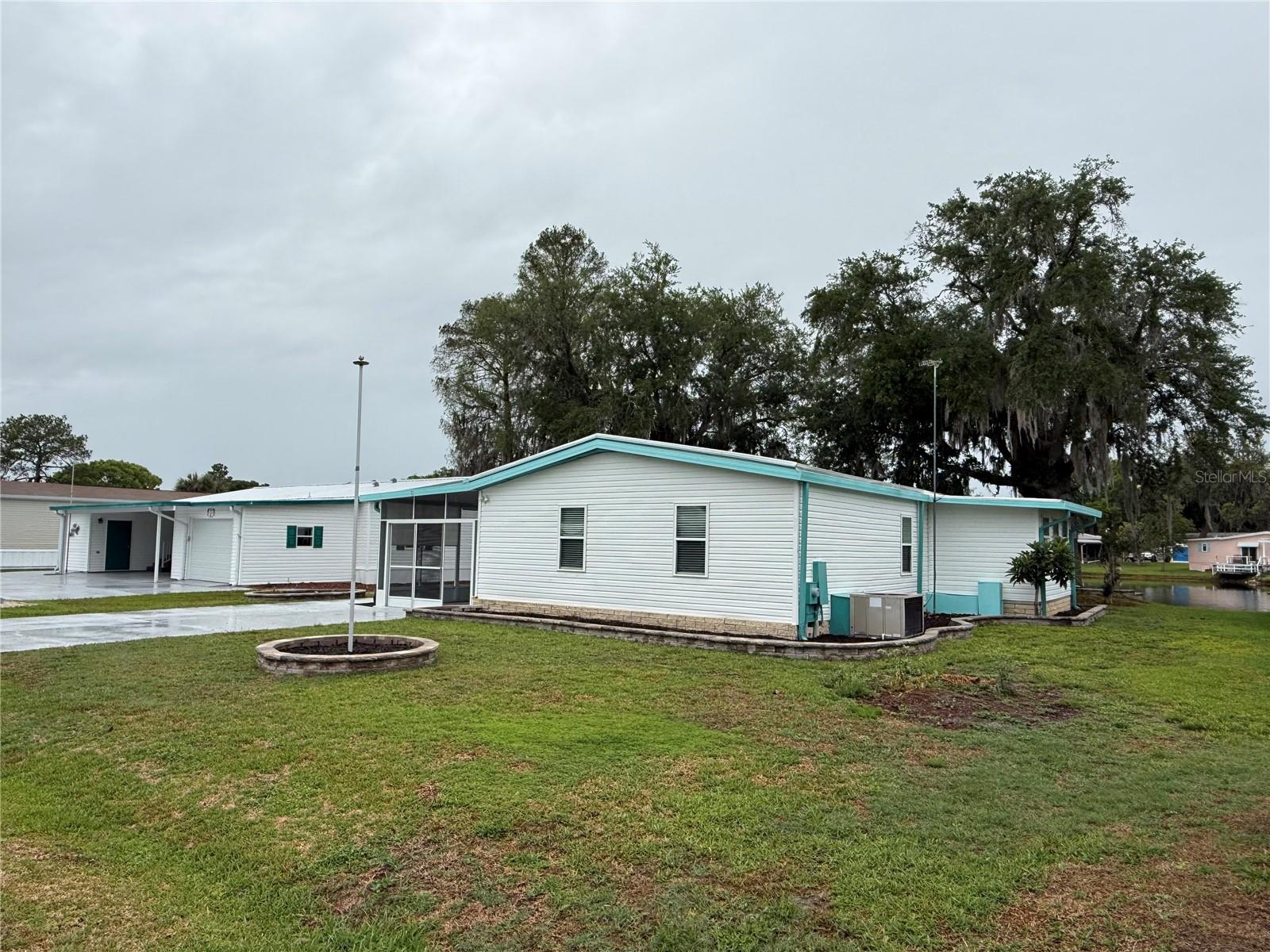 8 ROBIN RD, WILDWOOD, FL, 34785