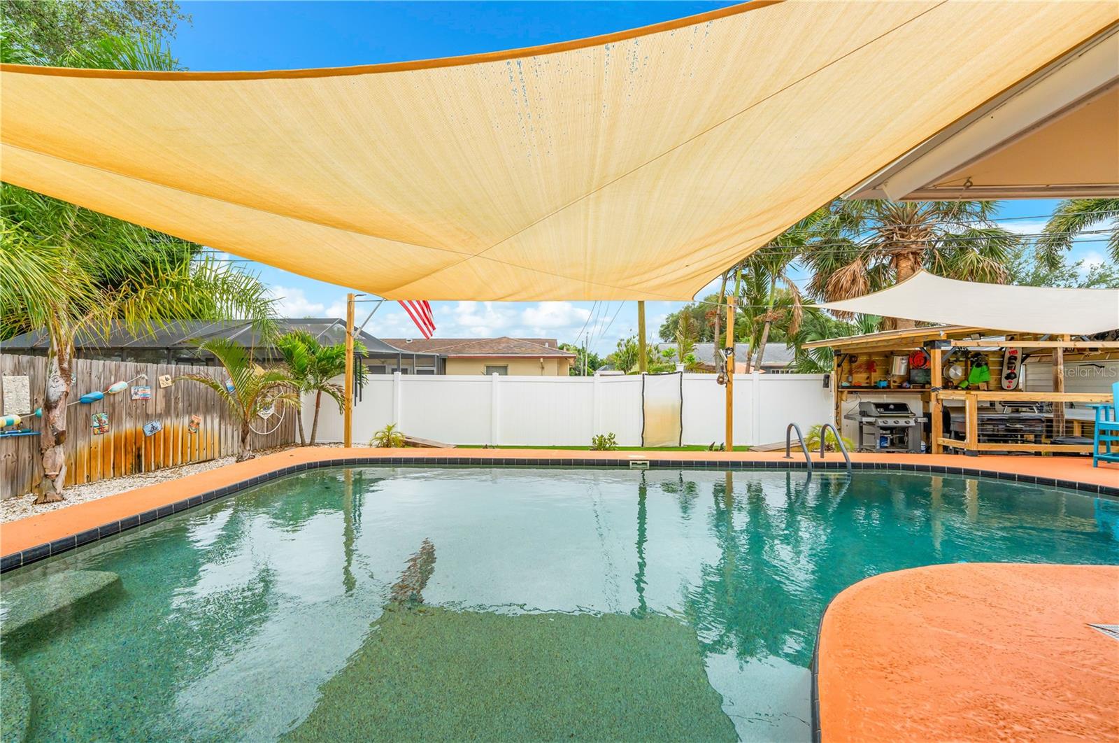 1467 CAMBRIDGE DR, CLEARWATER, FL, 33756