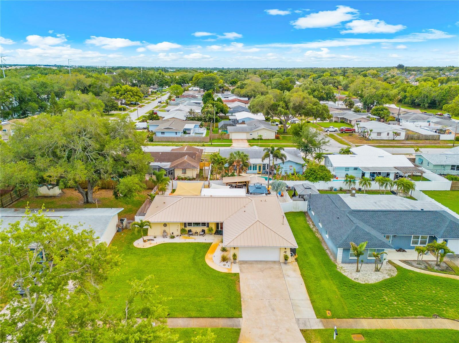 1467 CAMBRIDGE DR, CLEARWATER, FL, 33756