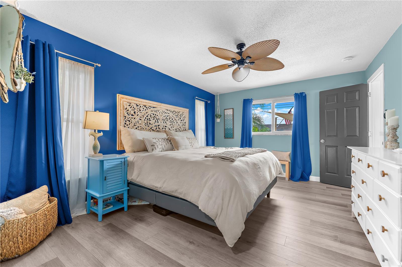 1467 CAMBRIDGE DR, CLEARWATER, FL, 33756