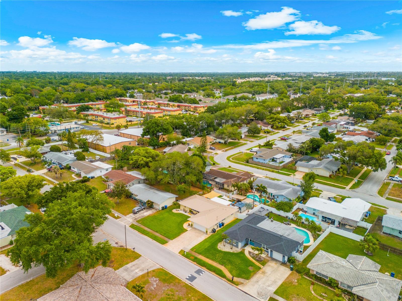 1467 CAMBRIDGE DR, CLEARWATER, FL, 33756