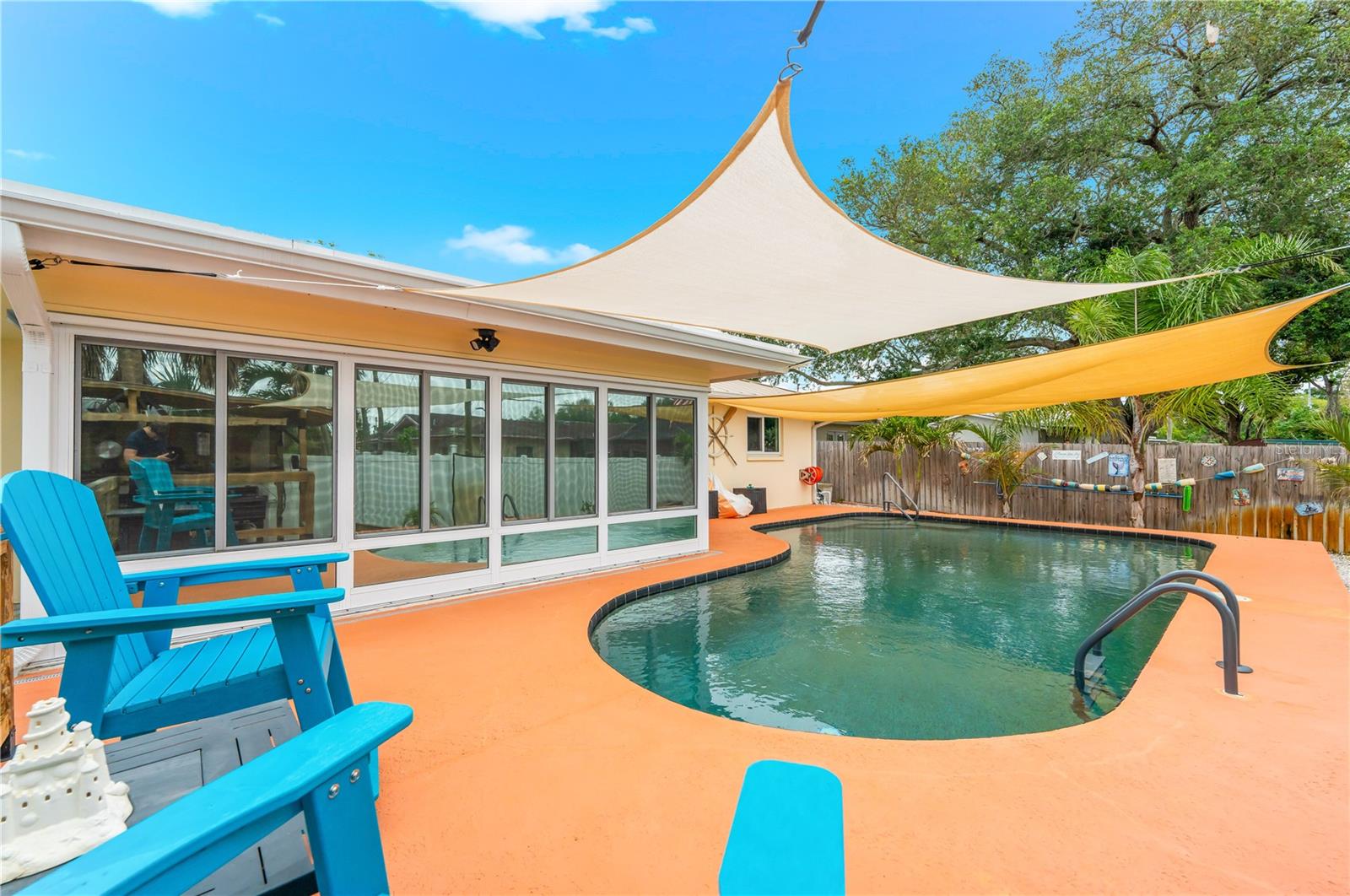 1467 CAMBRIDGE DR, CLEARWATER, FL, 33756