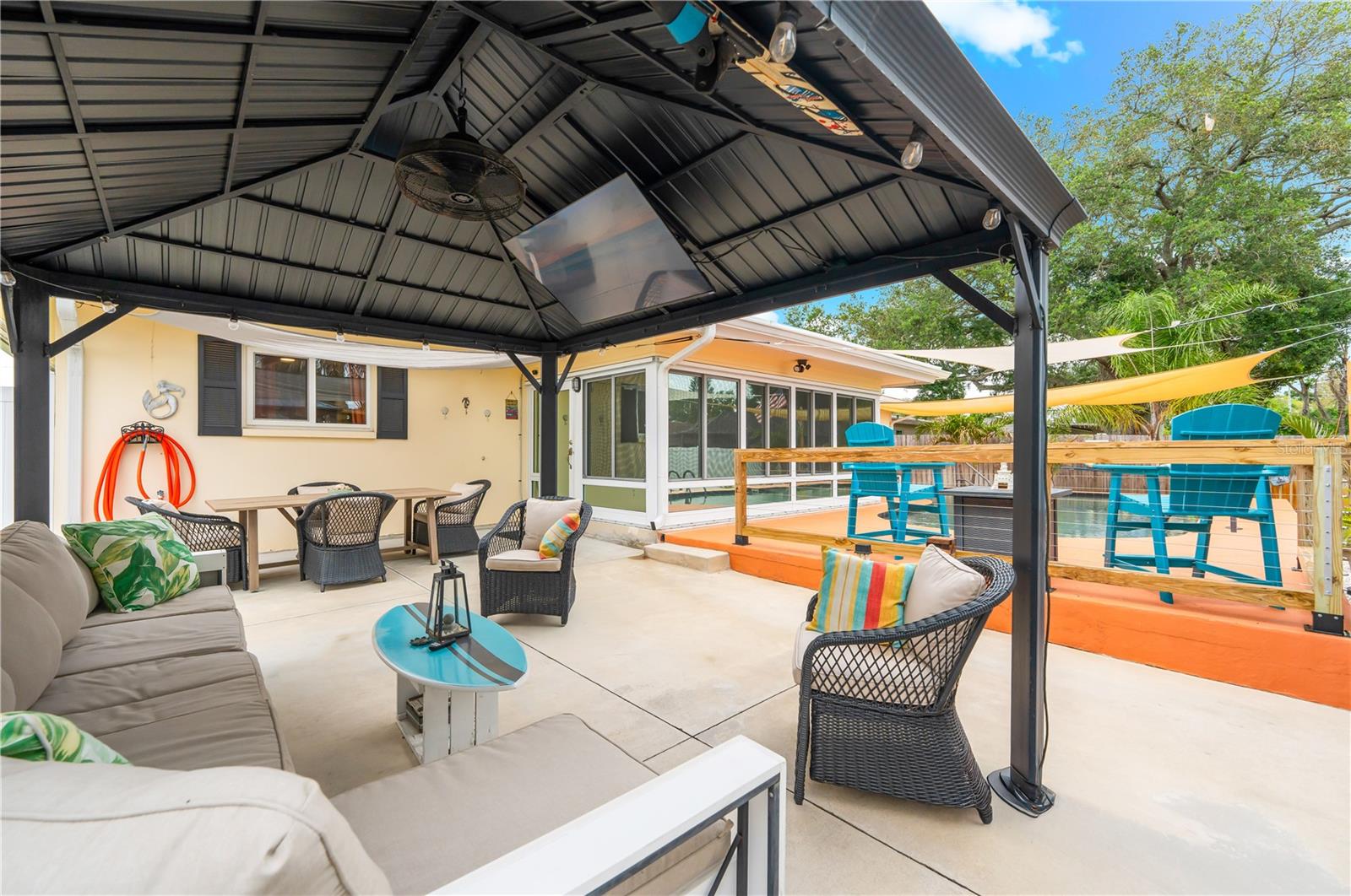 1467 CAMBRIDGE DR, CLEARWATER, FL, 33756