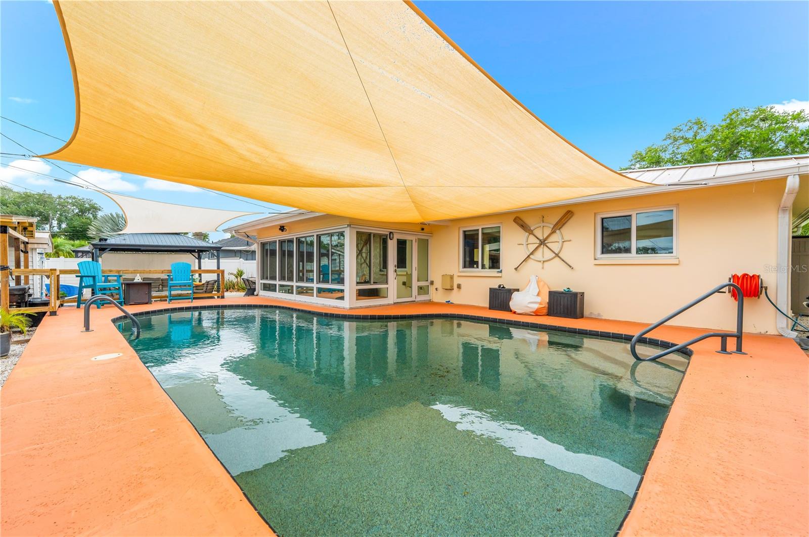1467 CAMBRIDGE DR, CLEARWATER, FL, 33756