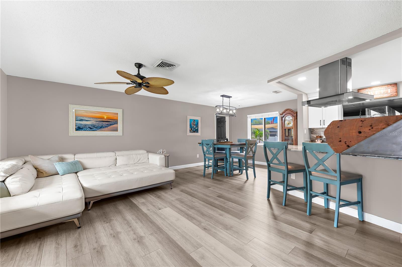 1467 CAMBRIDGE DR, CLEARWATER, FL, 33756