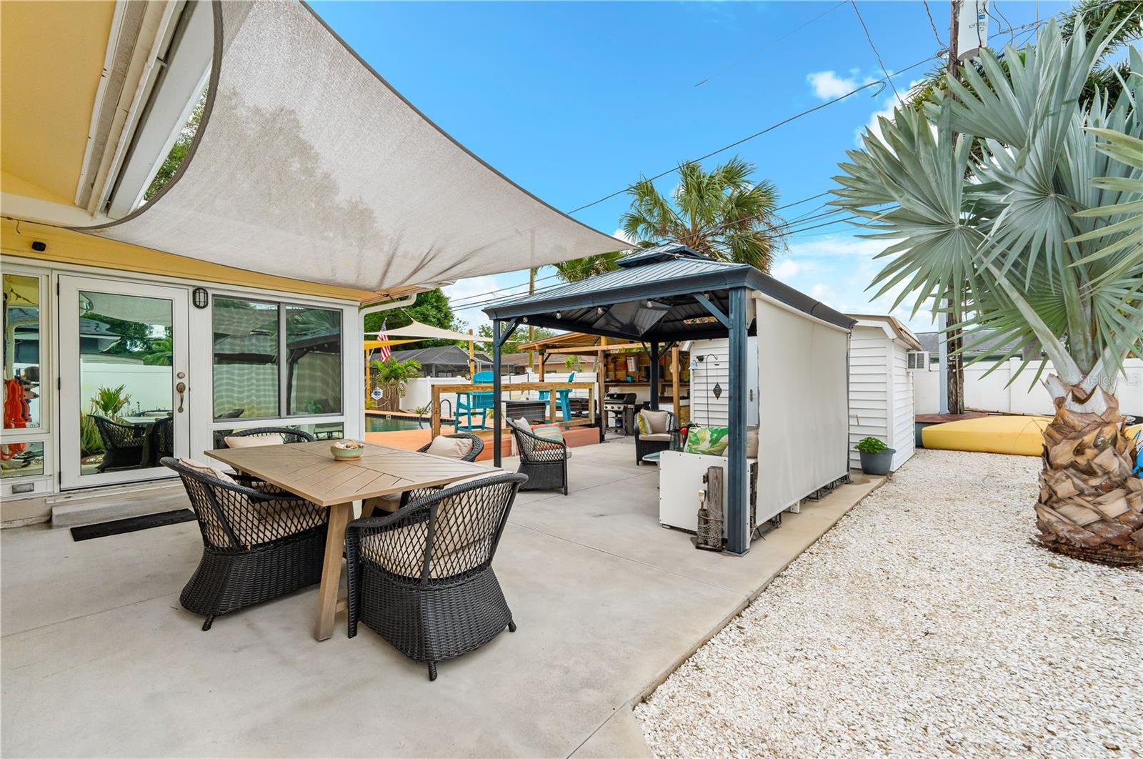 1467 CAMBRIDGE DR, CLEARWATER, FL, 33756