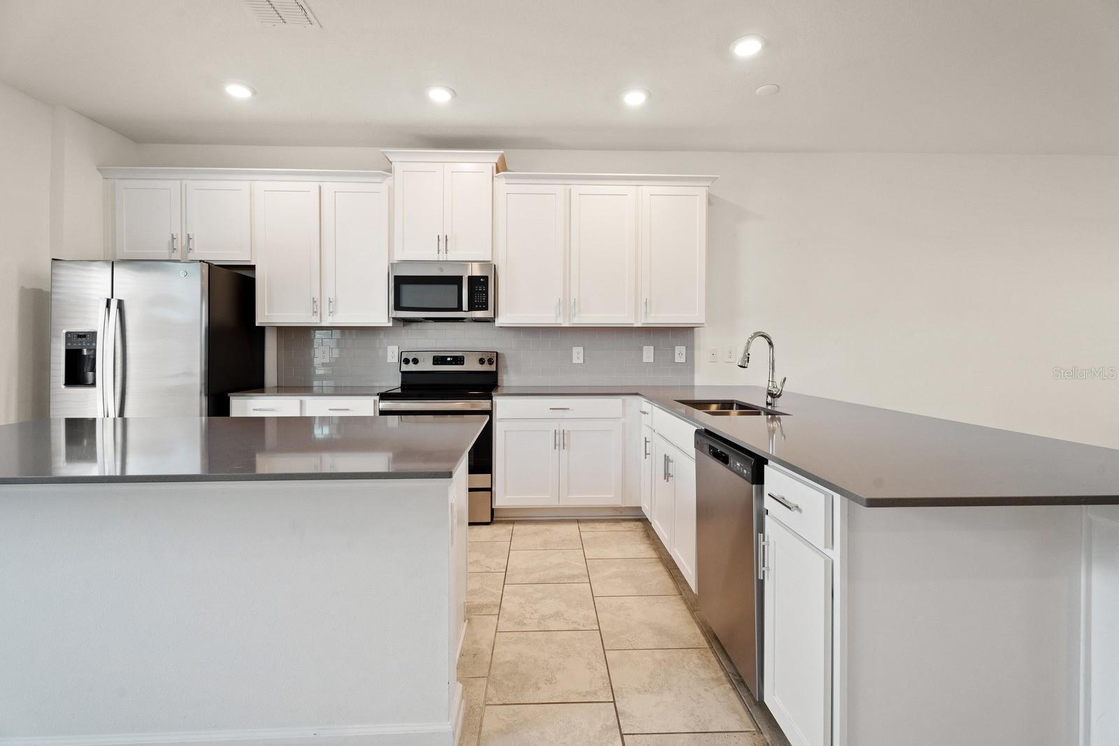 1838 TOHOQUA BLVD, KISSIMMEE, FL, 34744