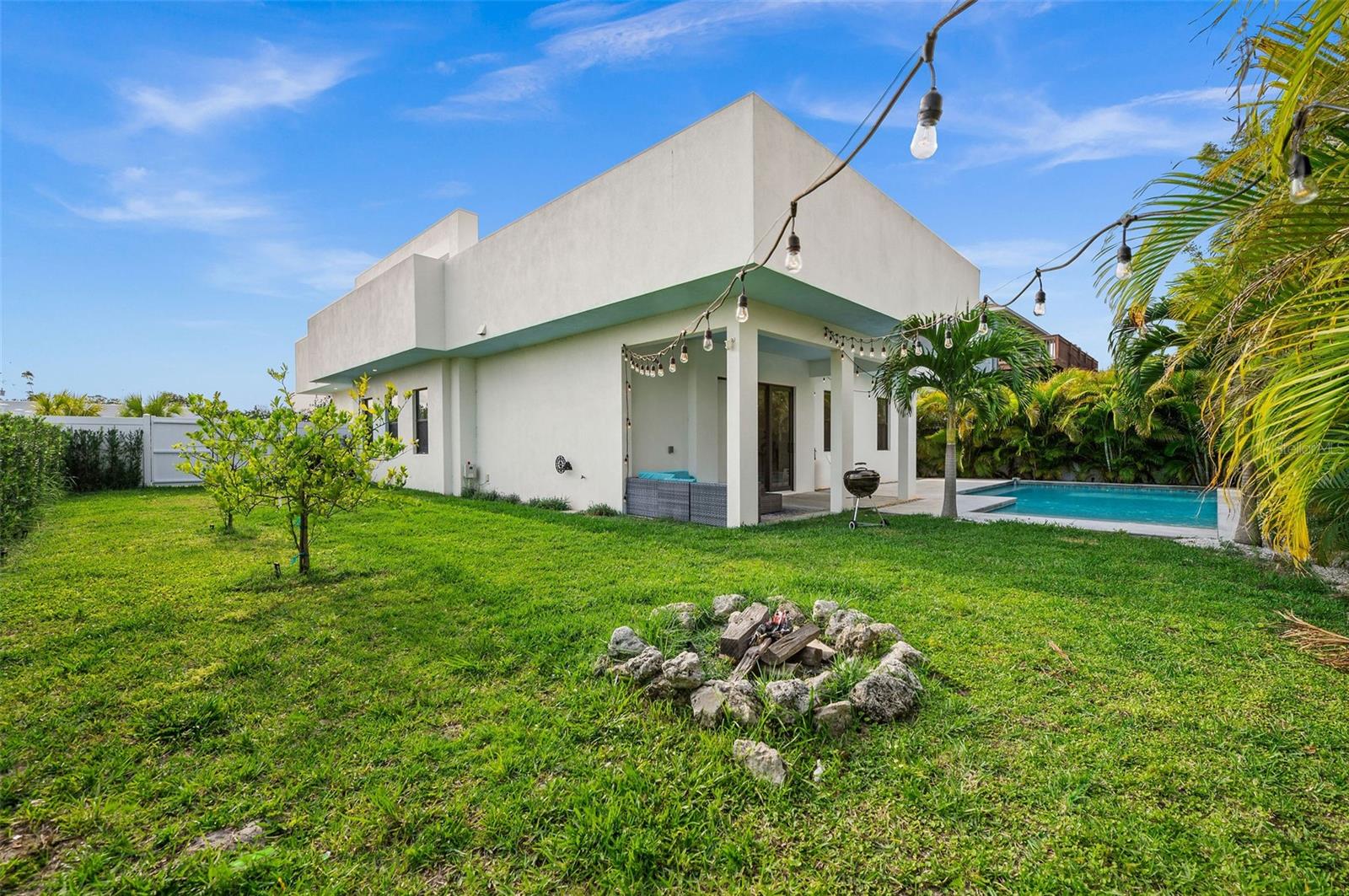 5351 MOELLER AVE, SARASOTA, FL, 34233
