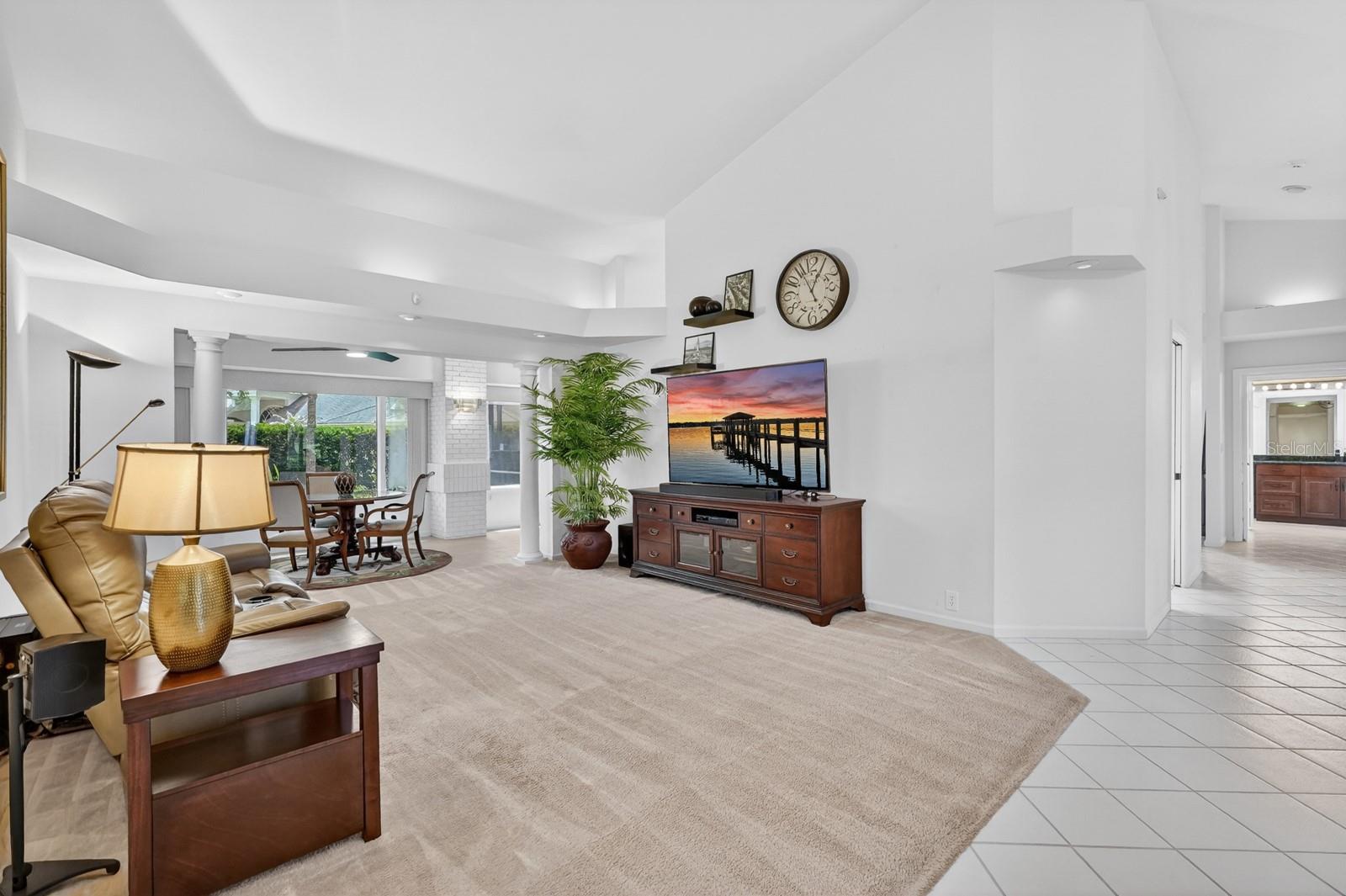 923 CLUB HOUSE BLVD, NEW SMYRNA BEACH, FL, 32168