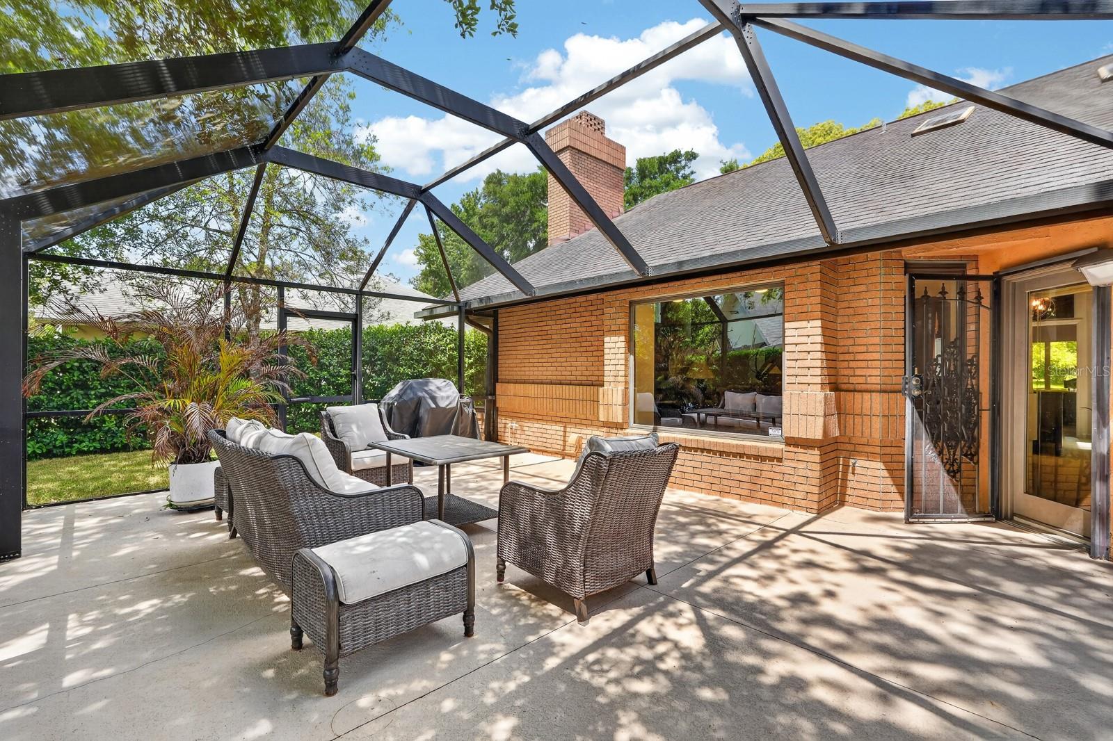 923 CLUB HOUSE BLVD, NEW SMYRNA BEACH, FL, 32168