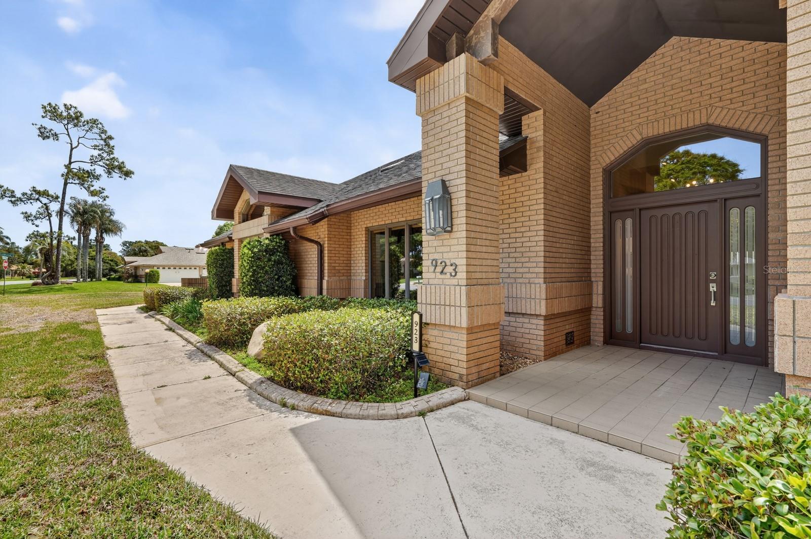 923 CLUB HOUSE BLVD, NEW SMYRNA BEACH, FL, 32168