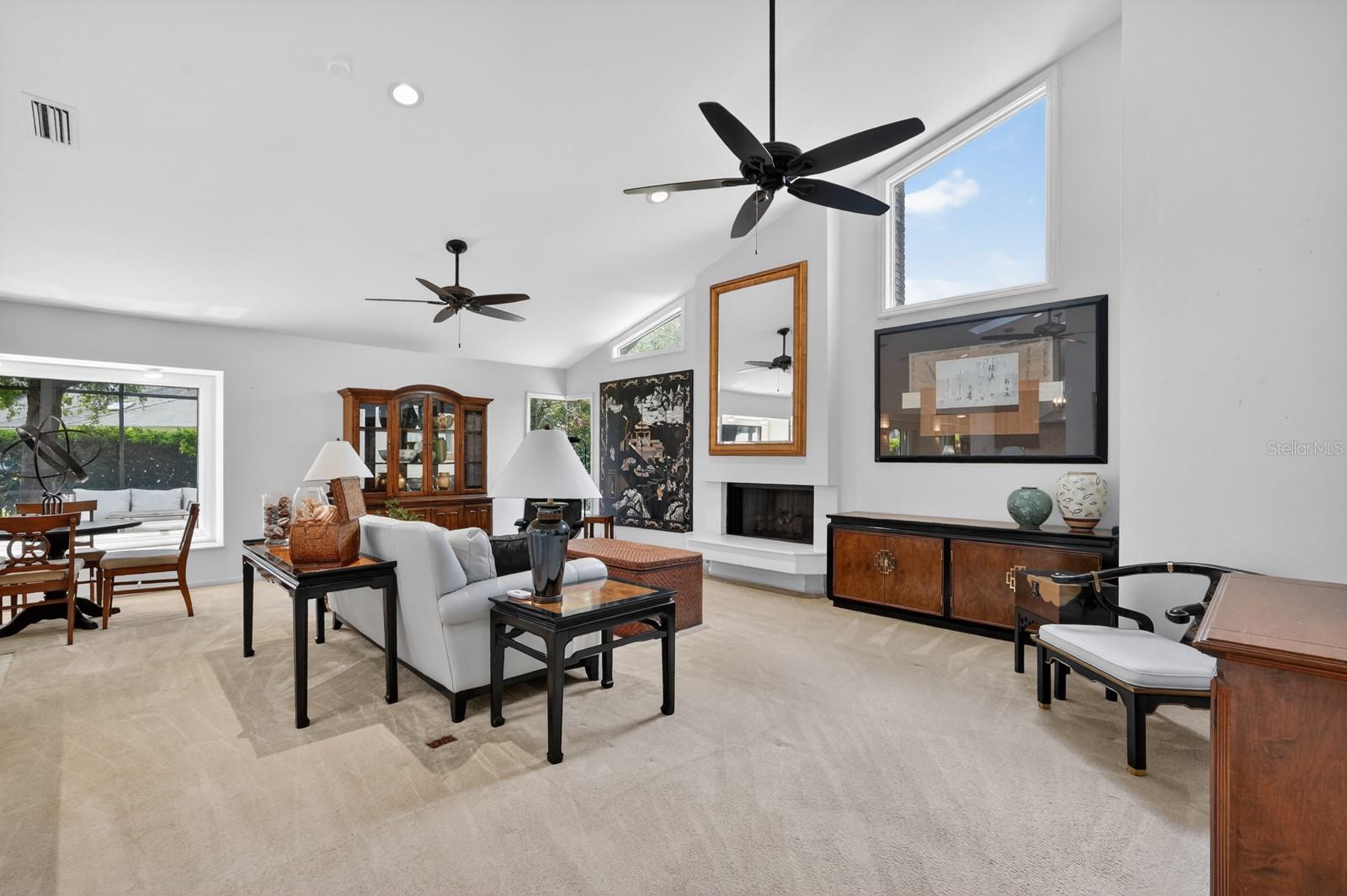 923 CLUB HOUSE BLVD, NEW SMYRNA BEACH, FL, 32168