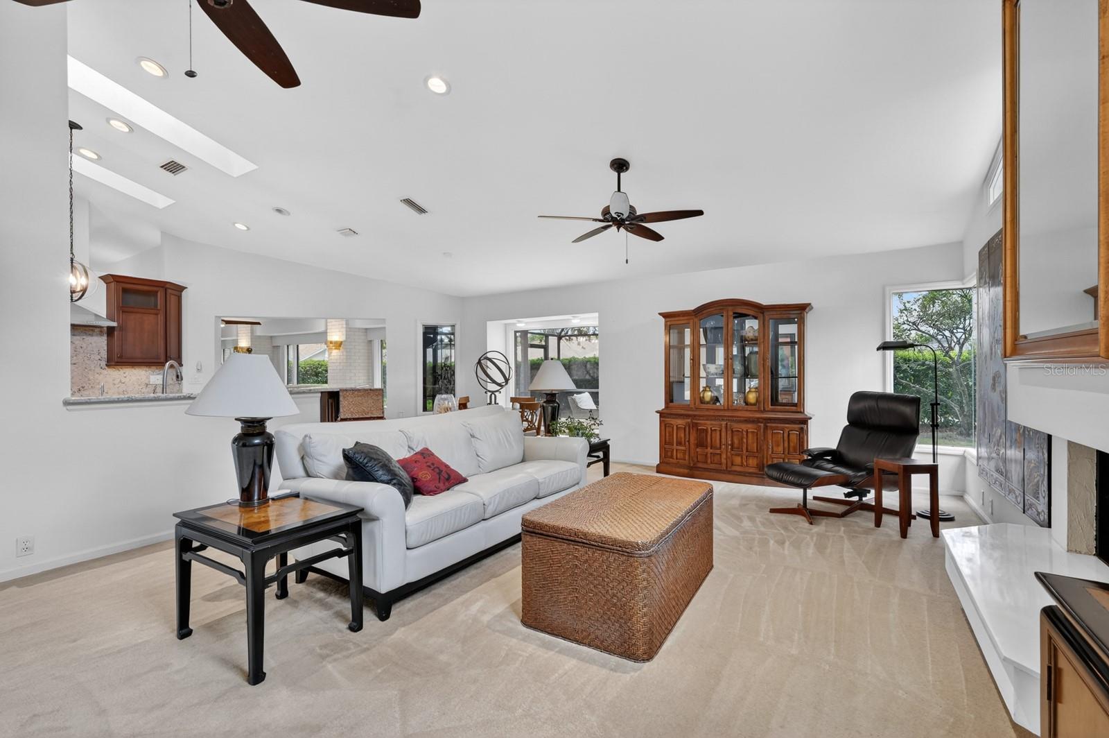 923 CLUB HOUSE BLVD, NEW SMYRNA BEACH, FL, 32168