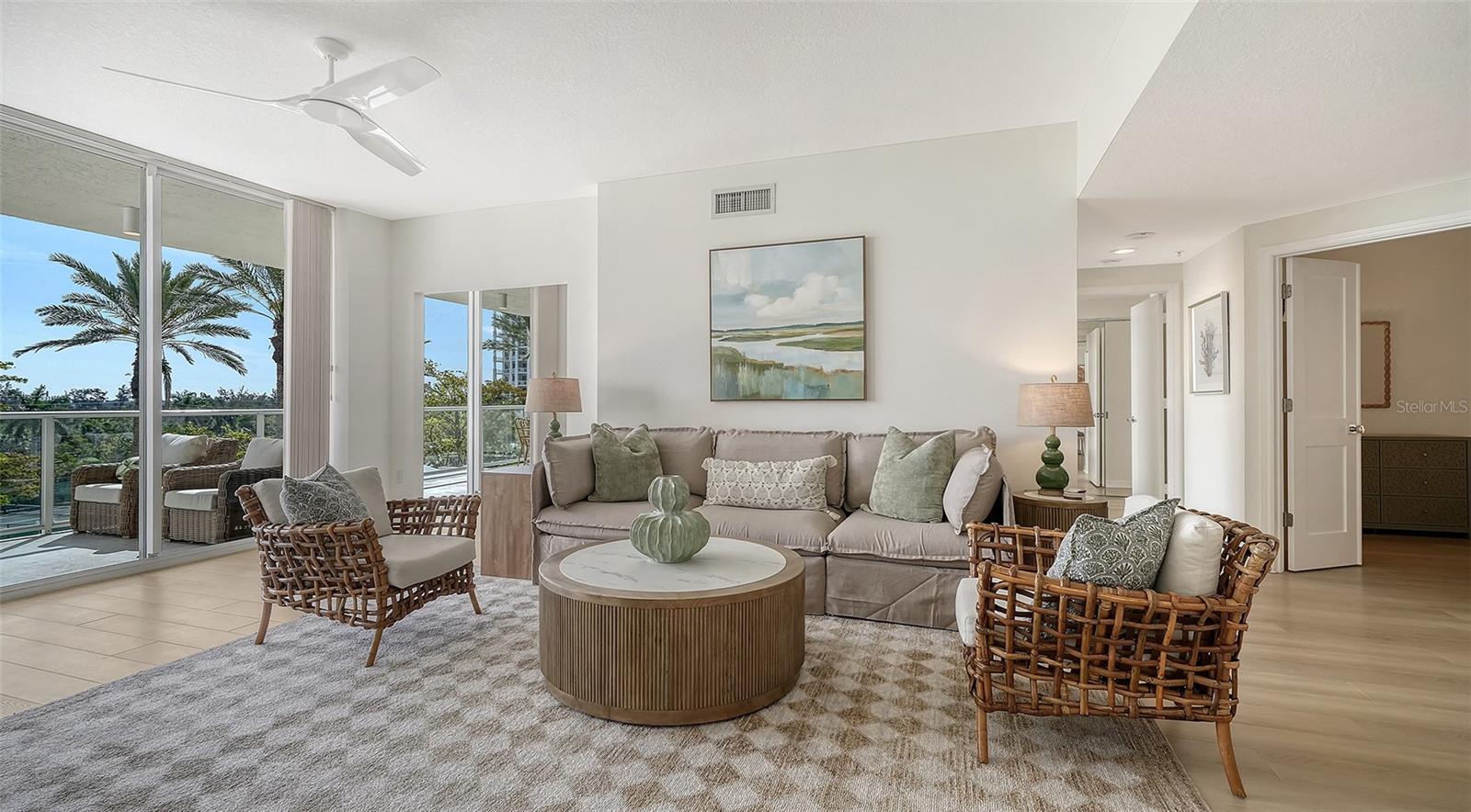 1800 BENJAMIN FRANKLIN DR #B308, SARASOTA, FL, 34236