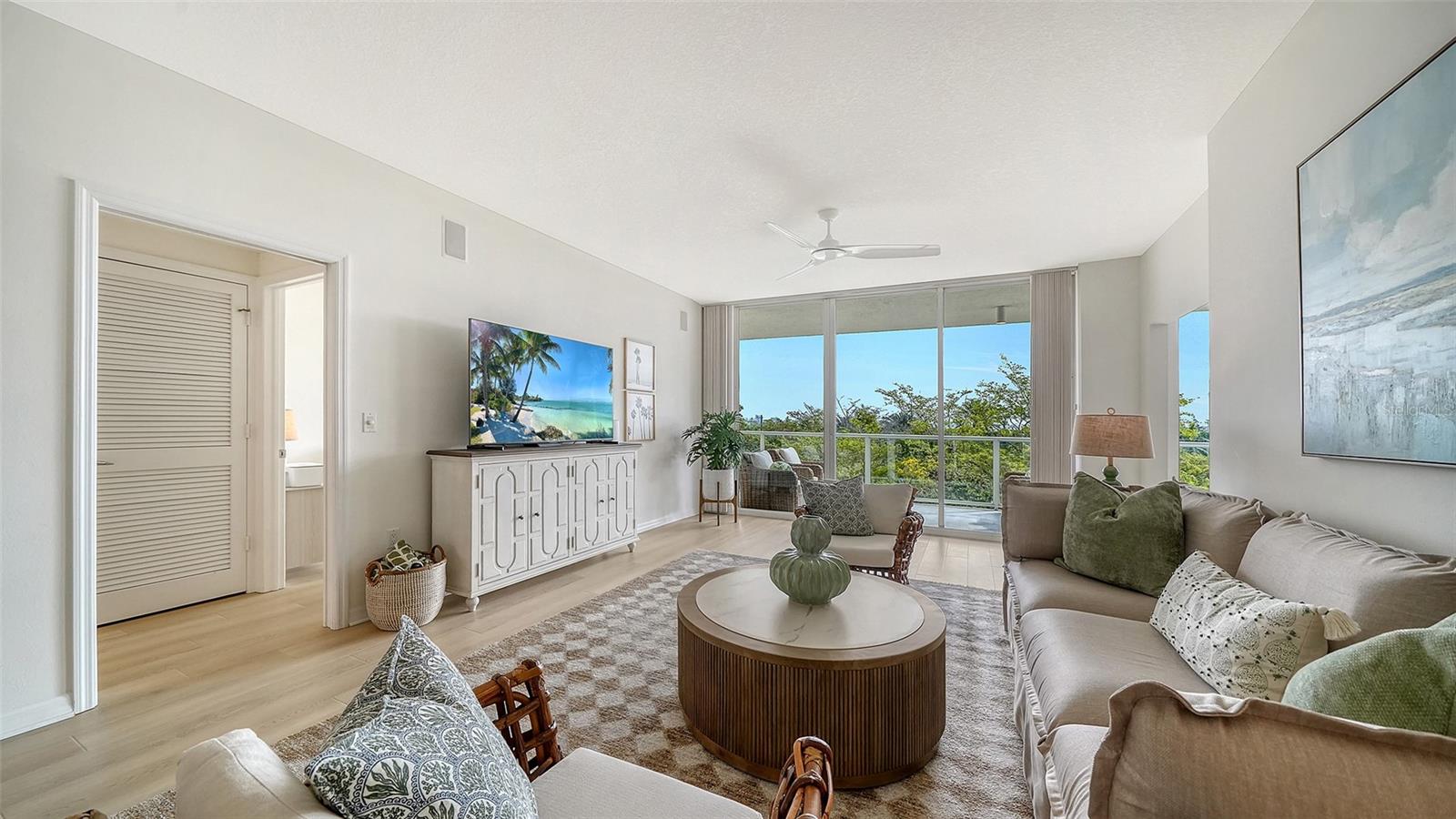 1800 BENJAMIN FRANKLIN DR #B308, SARASOTA, FL, 34236