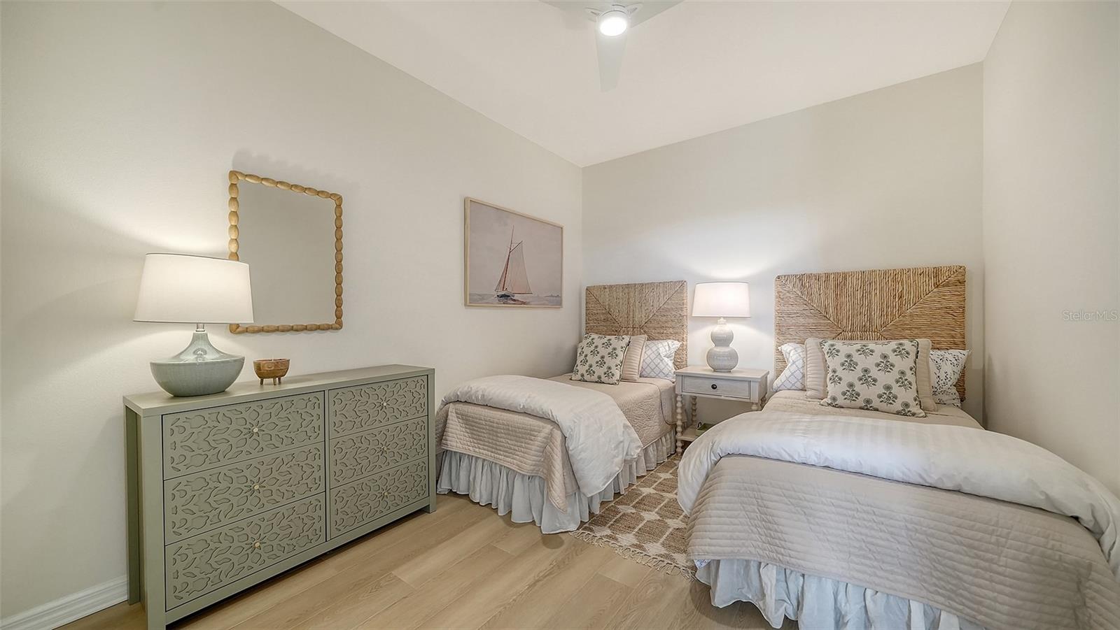 1800 BENJAMIN FRANKLIN DR #B308, SARASOTA, FL, 34236