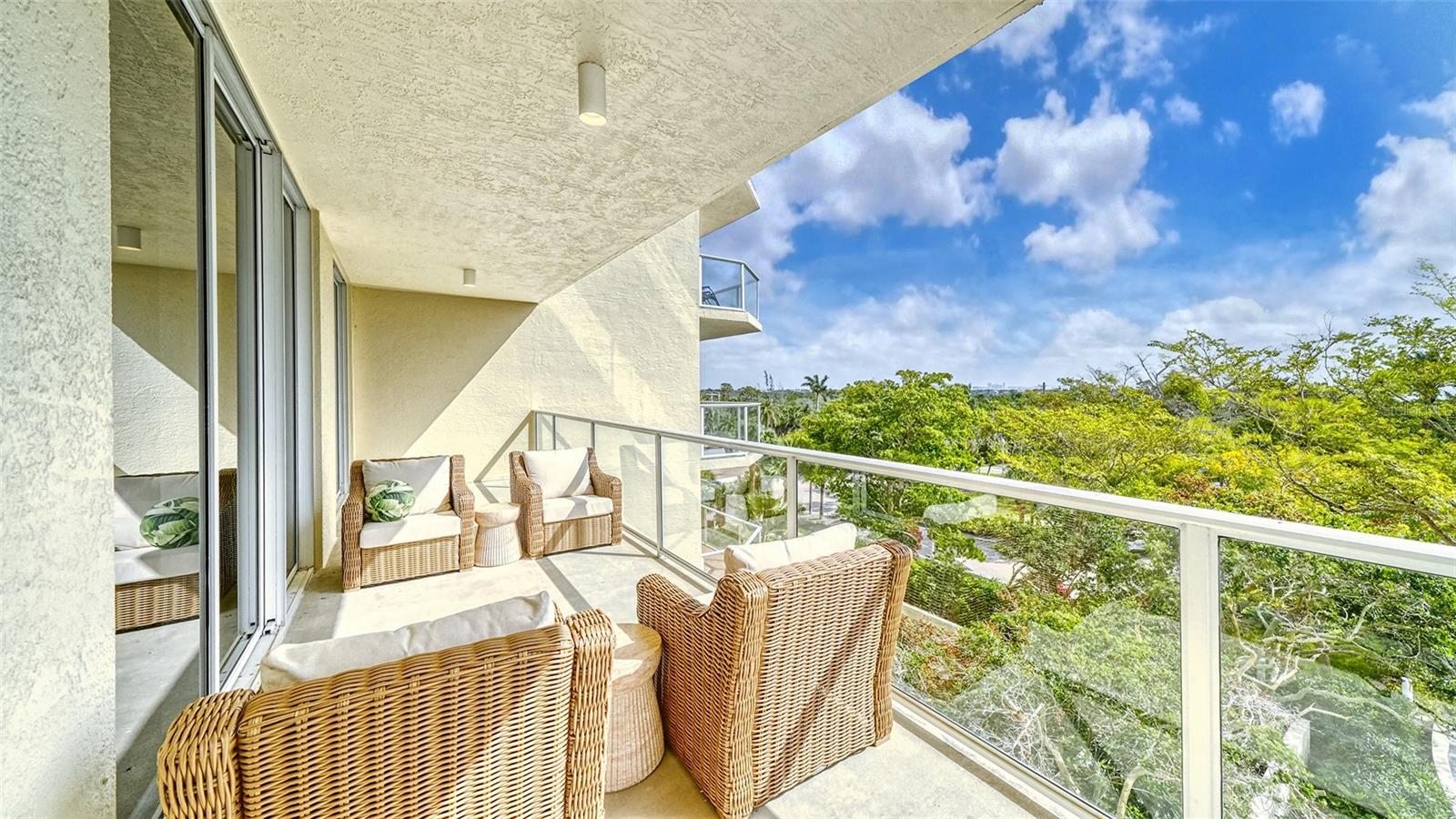 1800 BENJAMIN FRANKLIN DR #B308, SARASOTA, FL, 34236