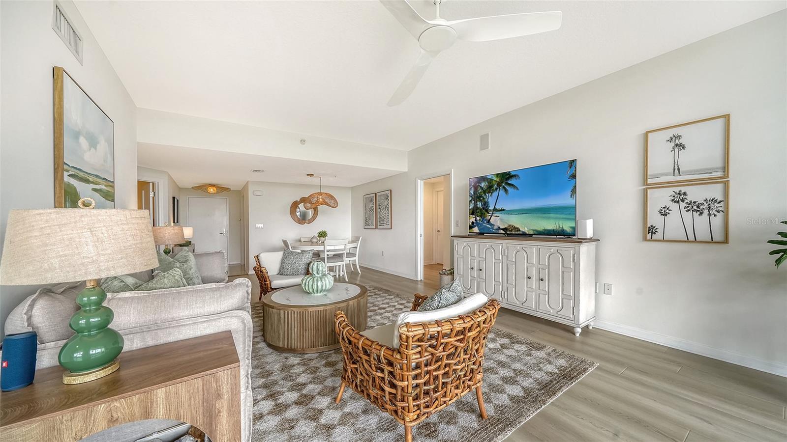 1800 BENJAMIN FRANKLIN DR #B308, SARASOTA, FL, 34236