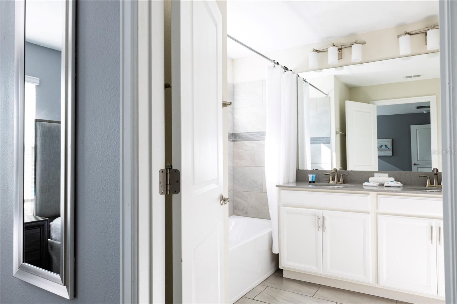 356 OCEAN COURSE AVE, DAVENPORT, FL, 33896