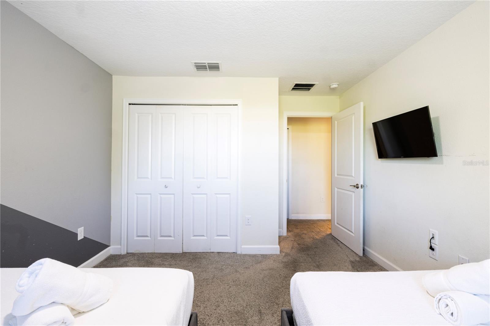 356 OCEAN COURSE AVE, DAVENPORT, FL, 33896