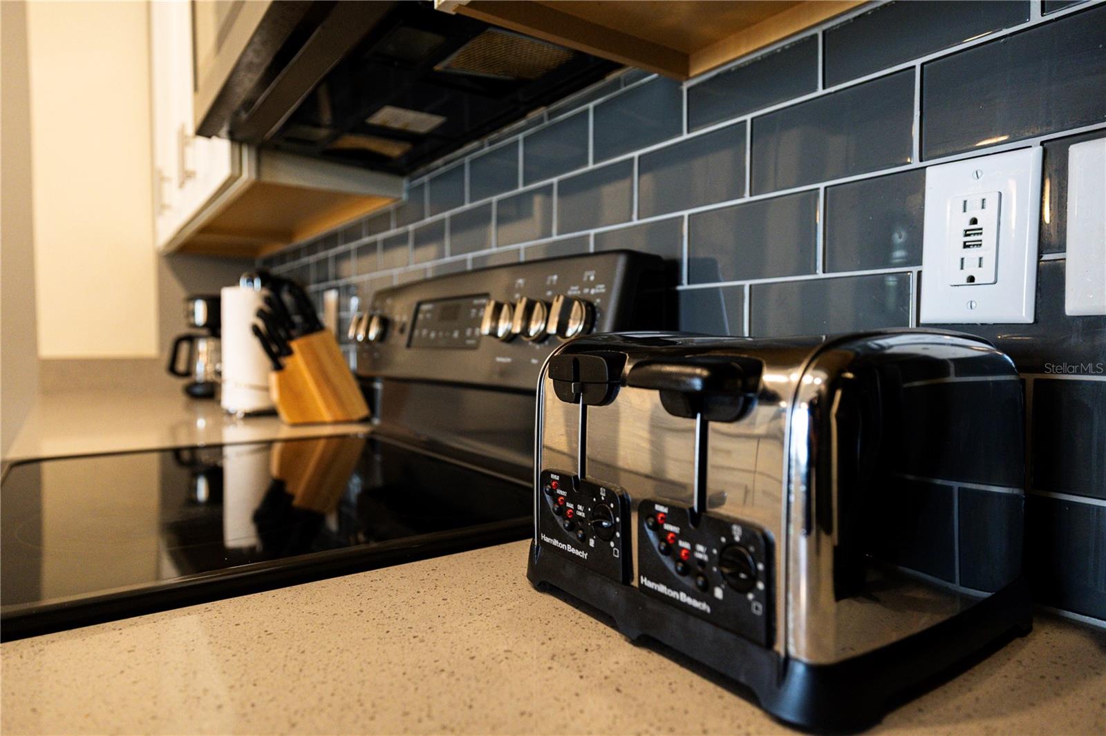 356 OCEAN COURSE AVE, DAVENPORT, FL, 33896