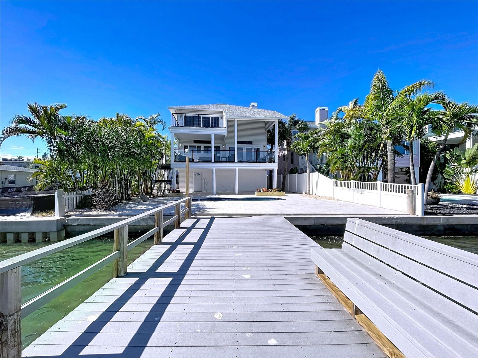 8485 BLIND PASS DR, TREASURE ISLAND, FL, 33706