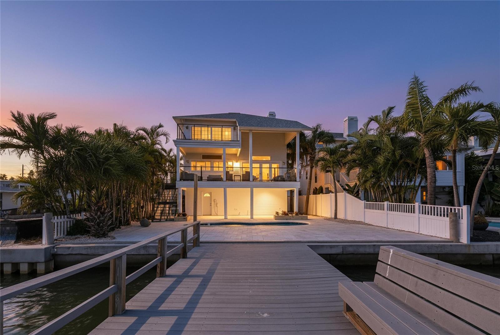 8485 BLIND PASS DR, TREASURE ISLAND, FL, 33706