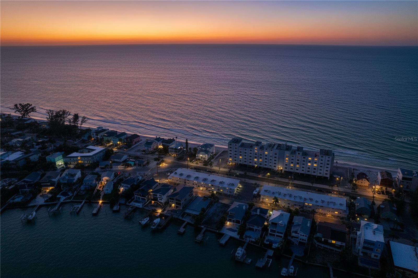 8485 BLIND PASS DR, TREASURE ISLAND, FL, 33706