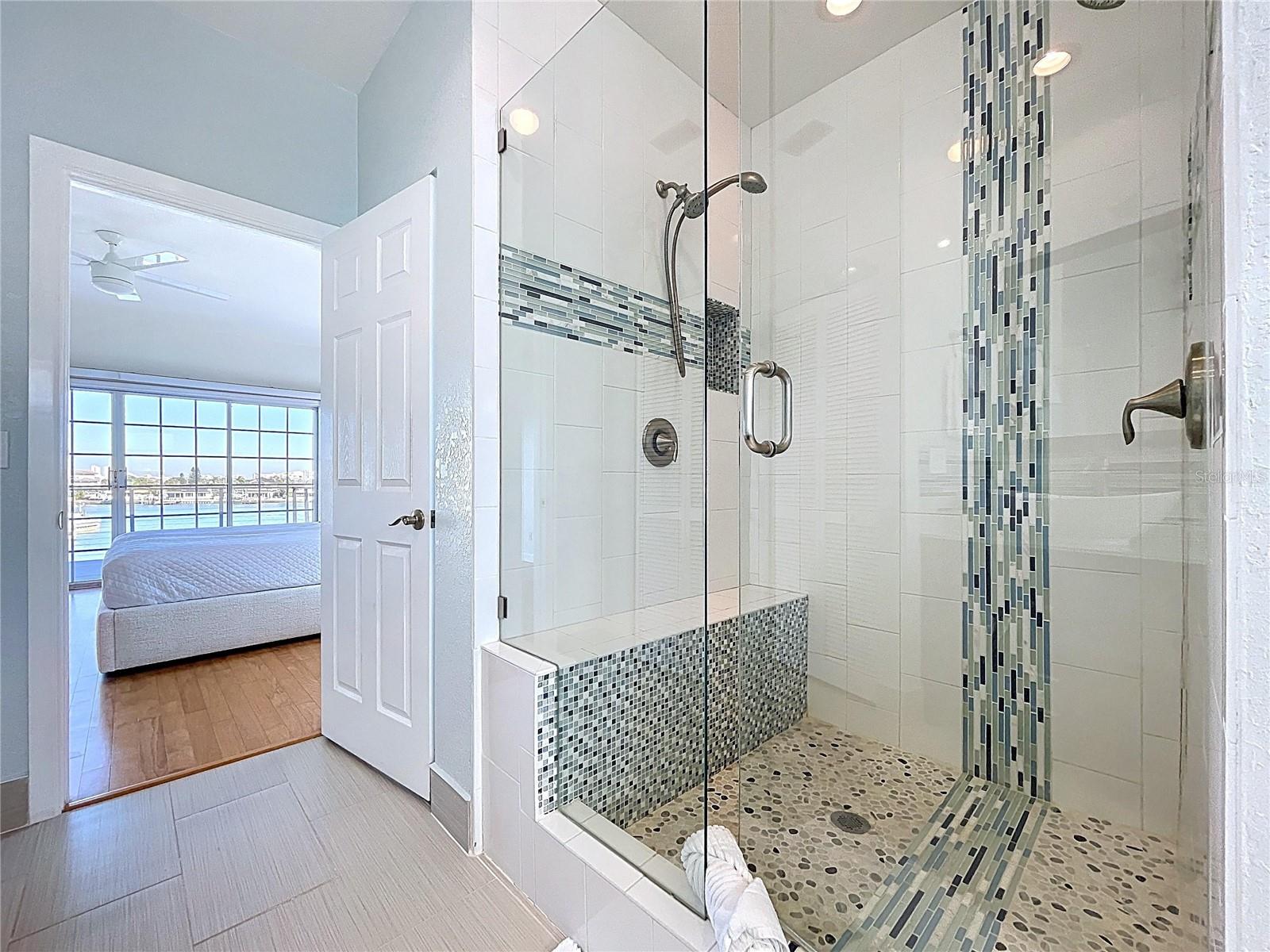 8485 BLIND PASS DR, TREASURE ISLAND, FL, 33706