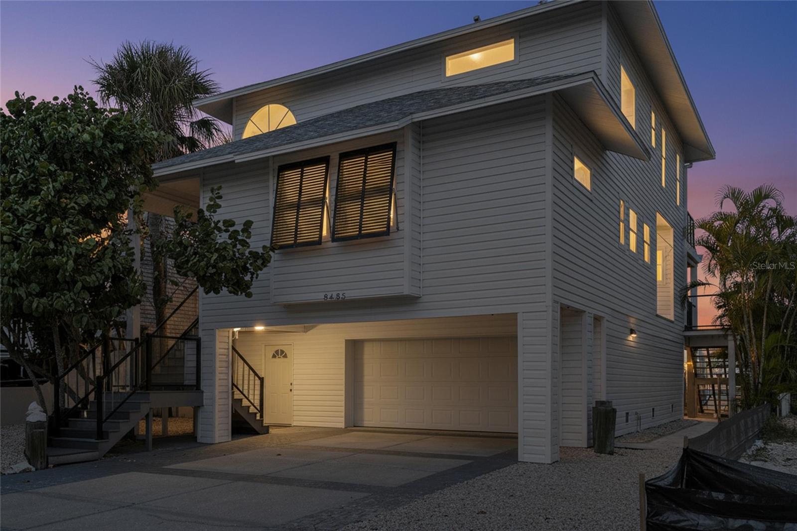 8485 BLIND PASS DR, TREASURE ISLAND, FL, 33706