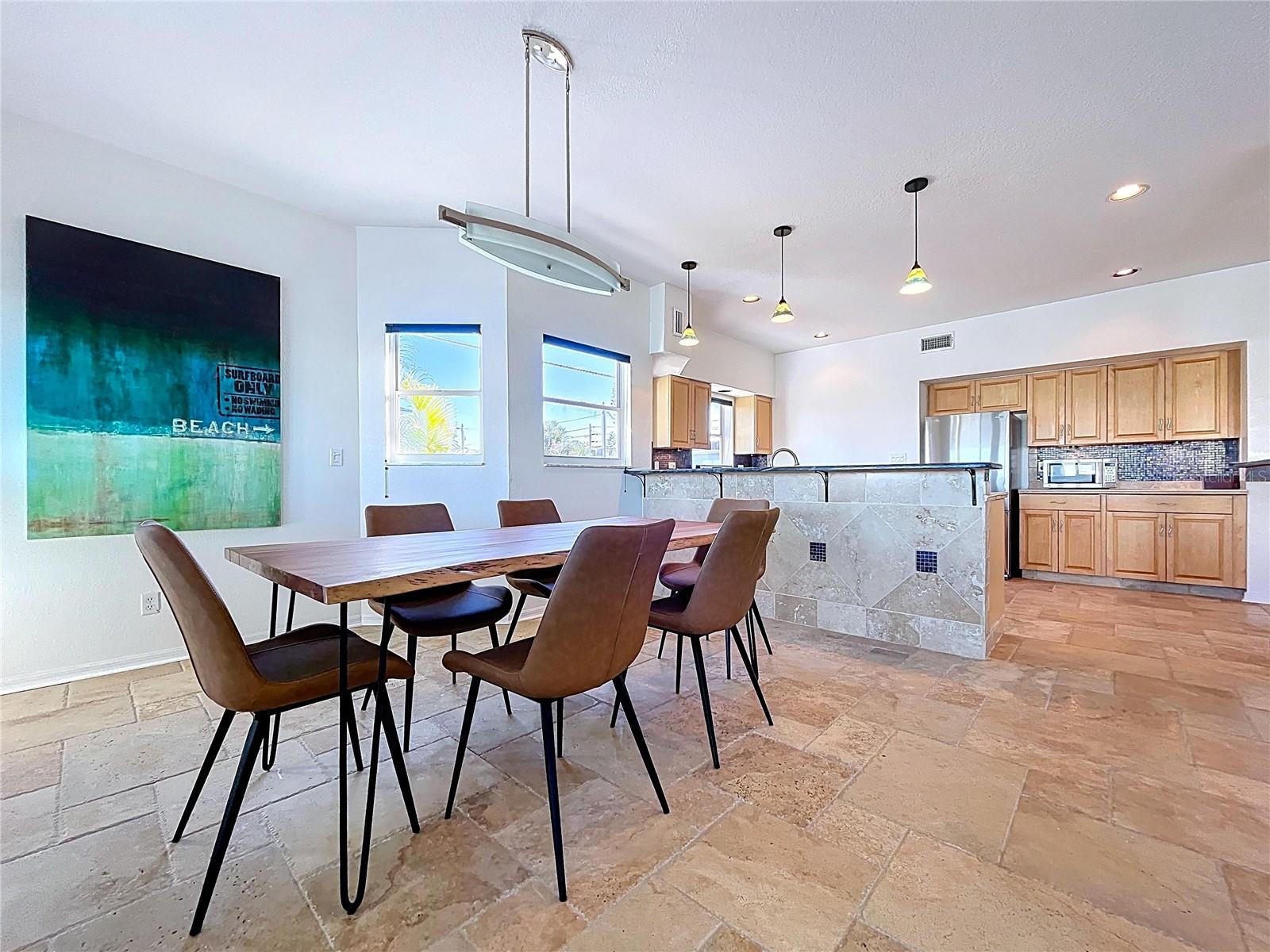 8485 BLIND PASS DR, TREASURE ISLAND, FL, 33706