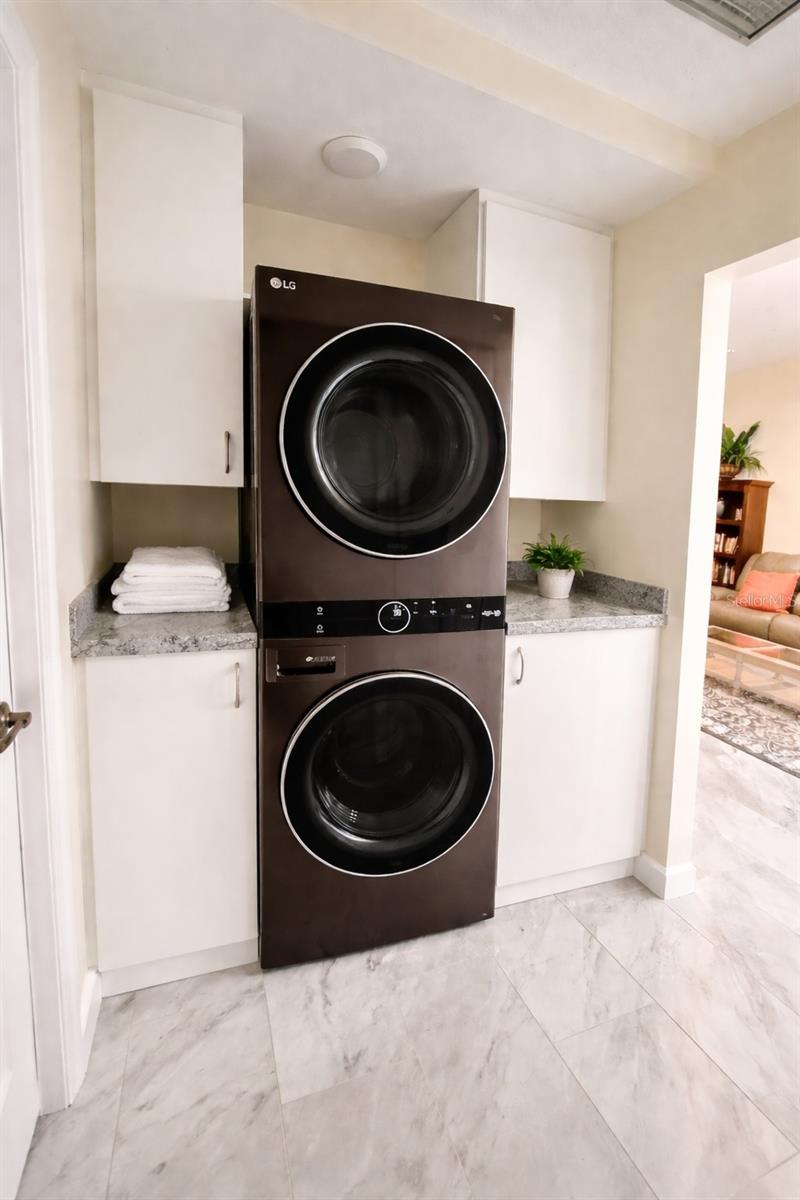 26267 NORTHERN CROSS RD #11, PUNTA GORDA, FL, 33983