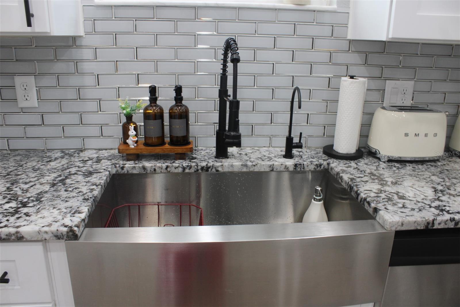 820 W PECAN ST, SANFORD, FL, 32771