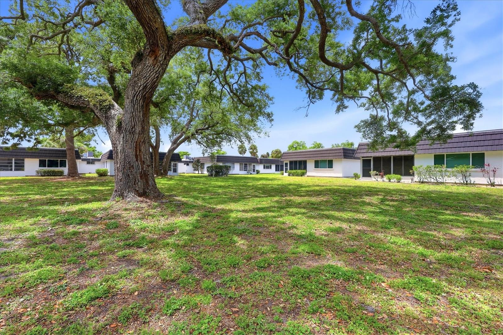 1333 GLEN OAKS DR E #135, SARASOTA, FL, 34232