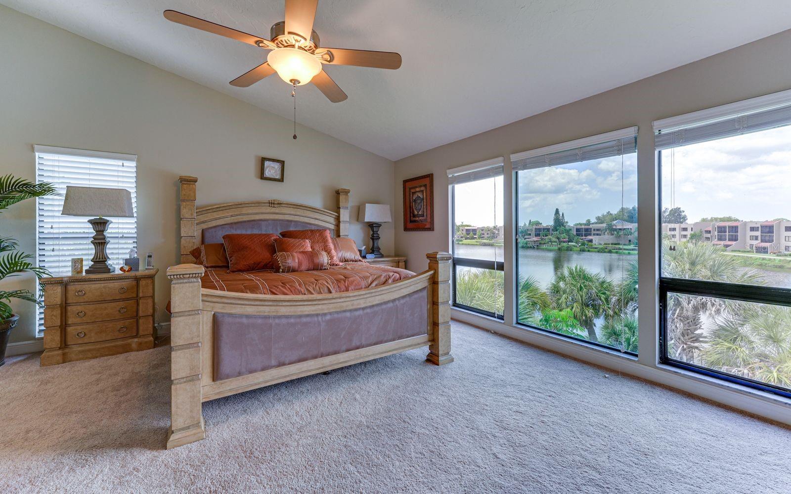 5369 LAKE ARROWHEAD TRL #17A, SARASOTA, FL, 34231