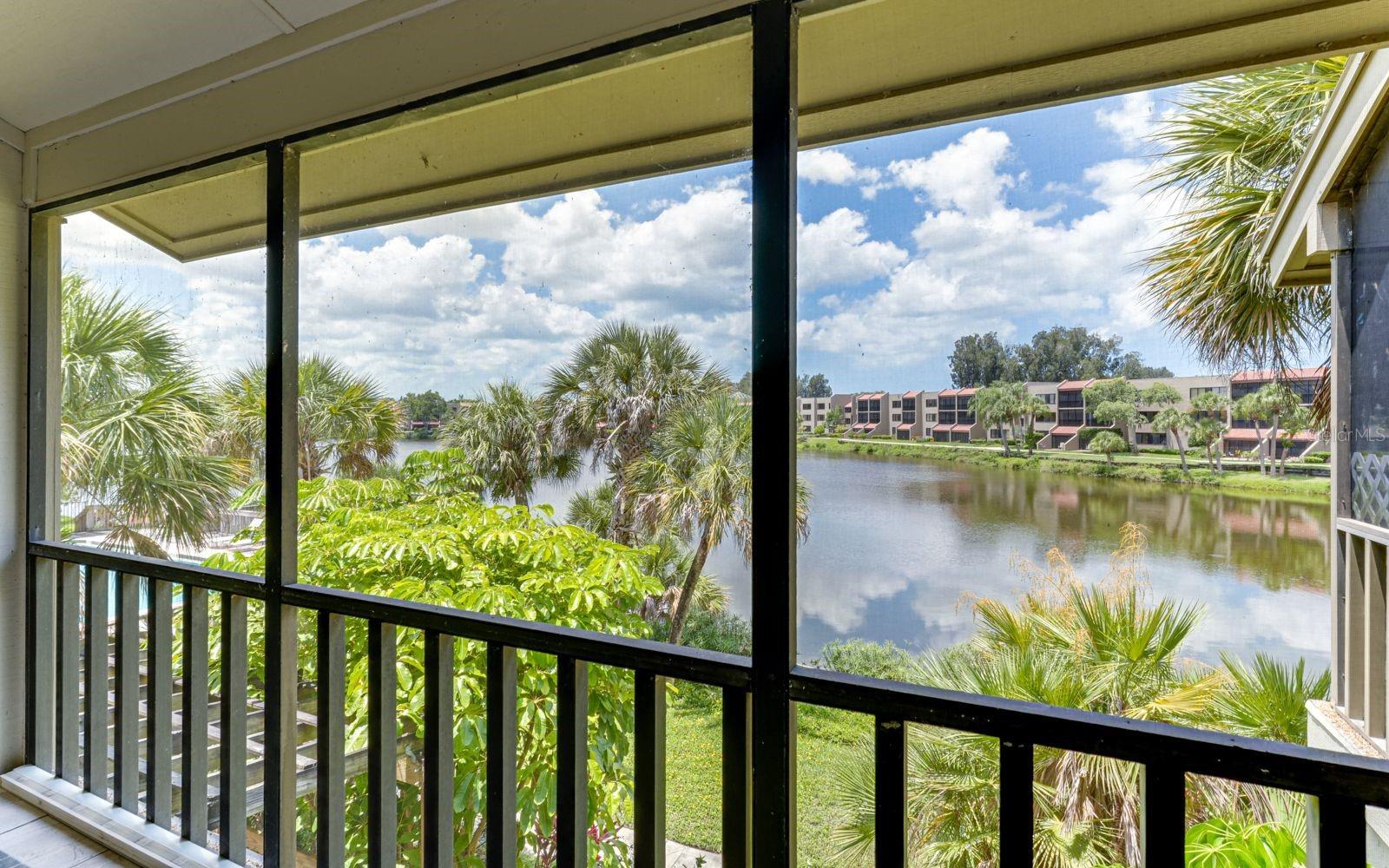 5369 LAKE ARROWHEAD TRL #17A, SARASOTA, FL, 34231