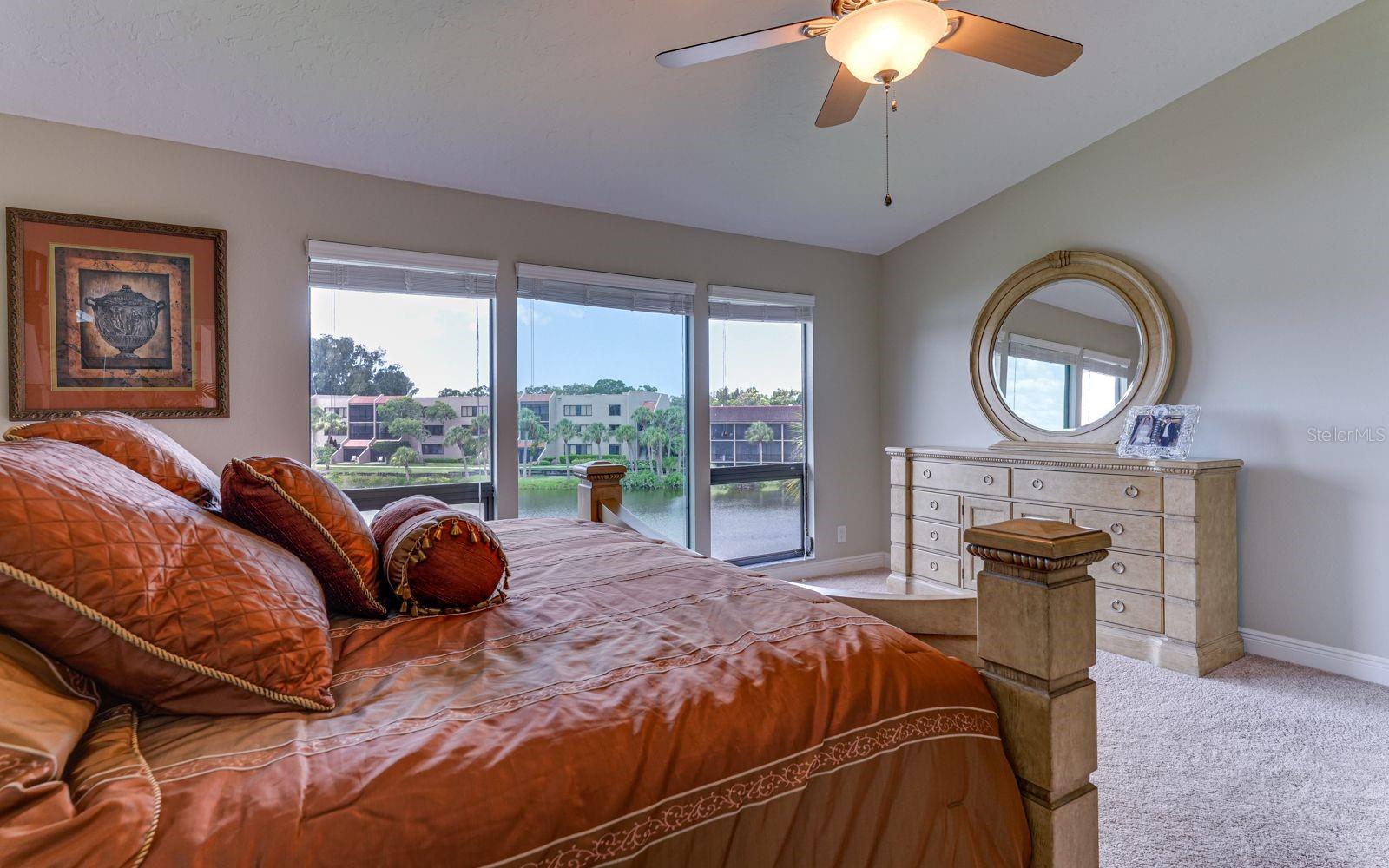 5369 LAKE ARROWHEAD TRL #17A, SARASOTA, FL, 34231