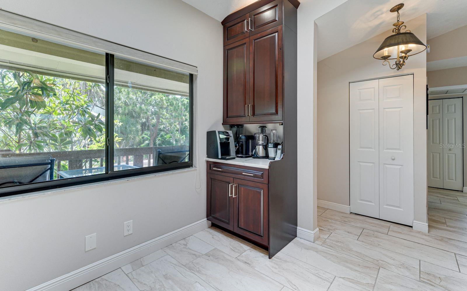 5369 LAKE ARROWHEAD TRL #17A, SARASOTA, FL, 34231