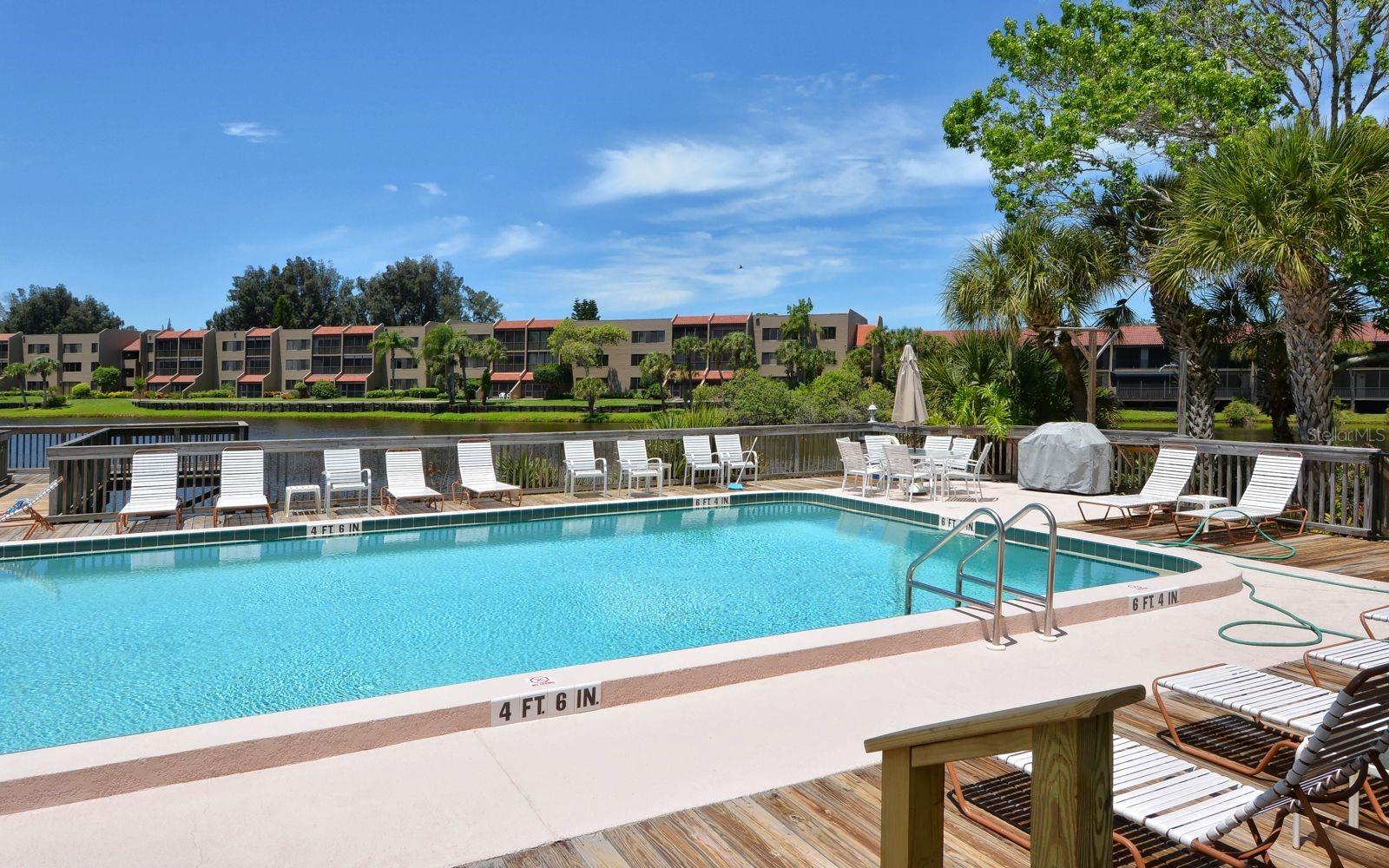 5369 LAKE ARROWHEAD TRL #17A, SARASOTA, FL, 34231