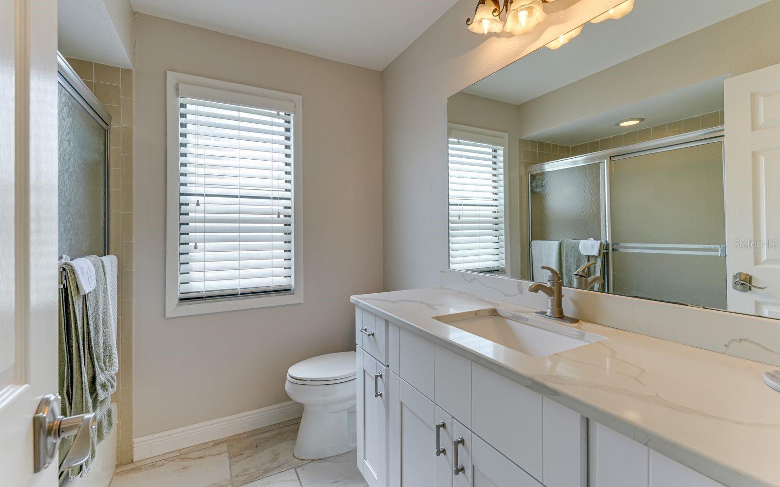 5369 LAKE ARROWHEAD TRL #17A, SARASOTA, FL, 34231