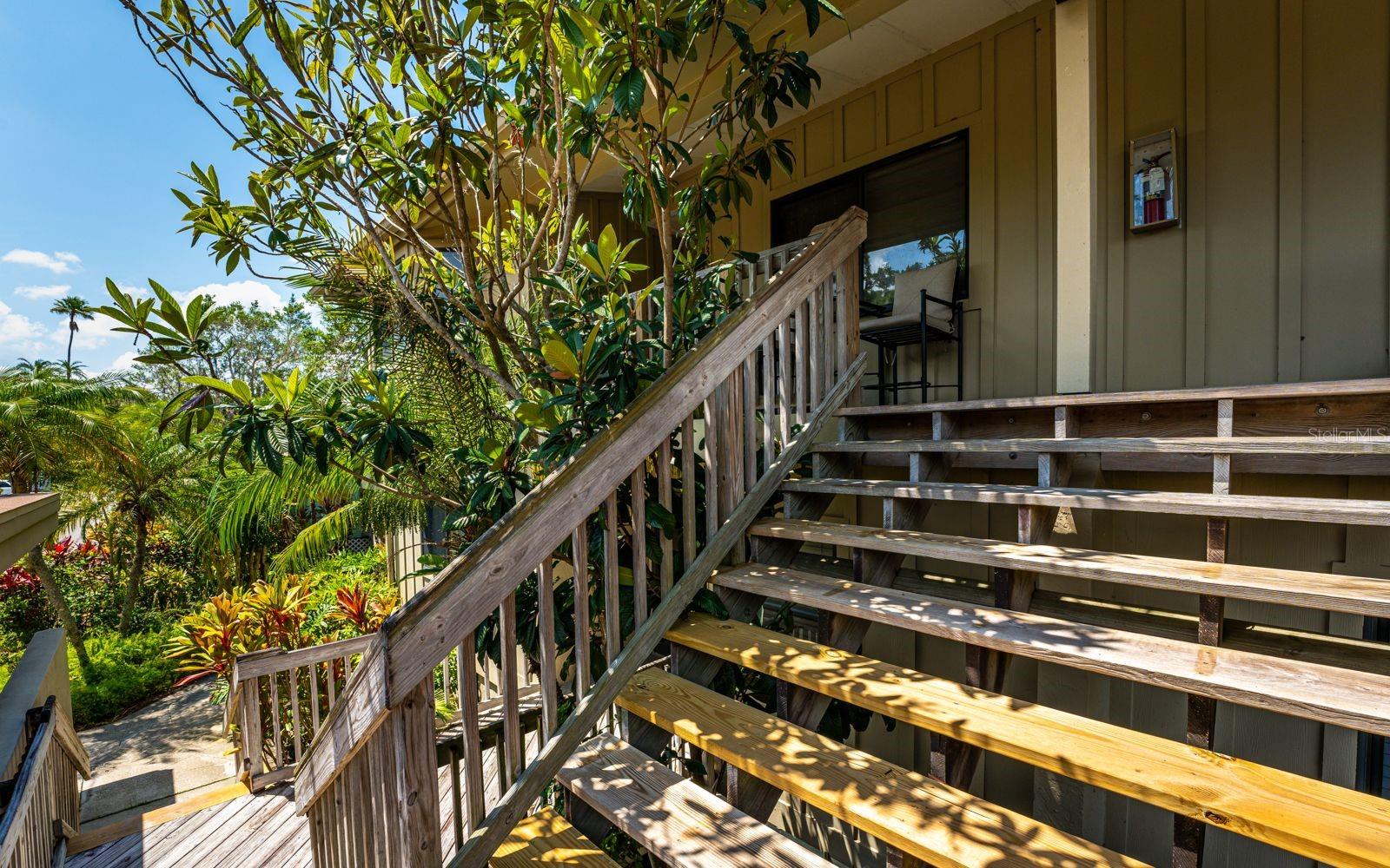5369 LAKE ARROWHEAD TRL #17A, SARASOTA, FL, 34231
