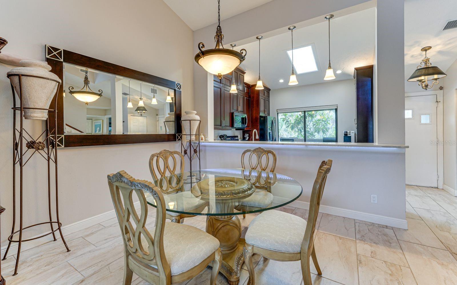 5369 LAKE ARROWHEAD TRL #17A, SARASOTA, FL, 34231