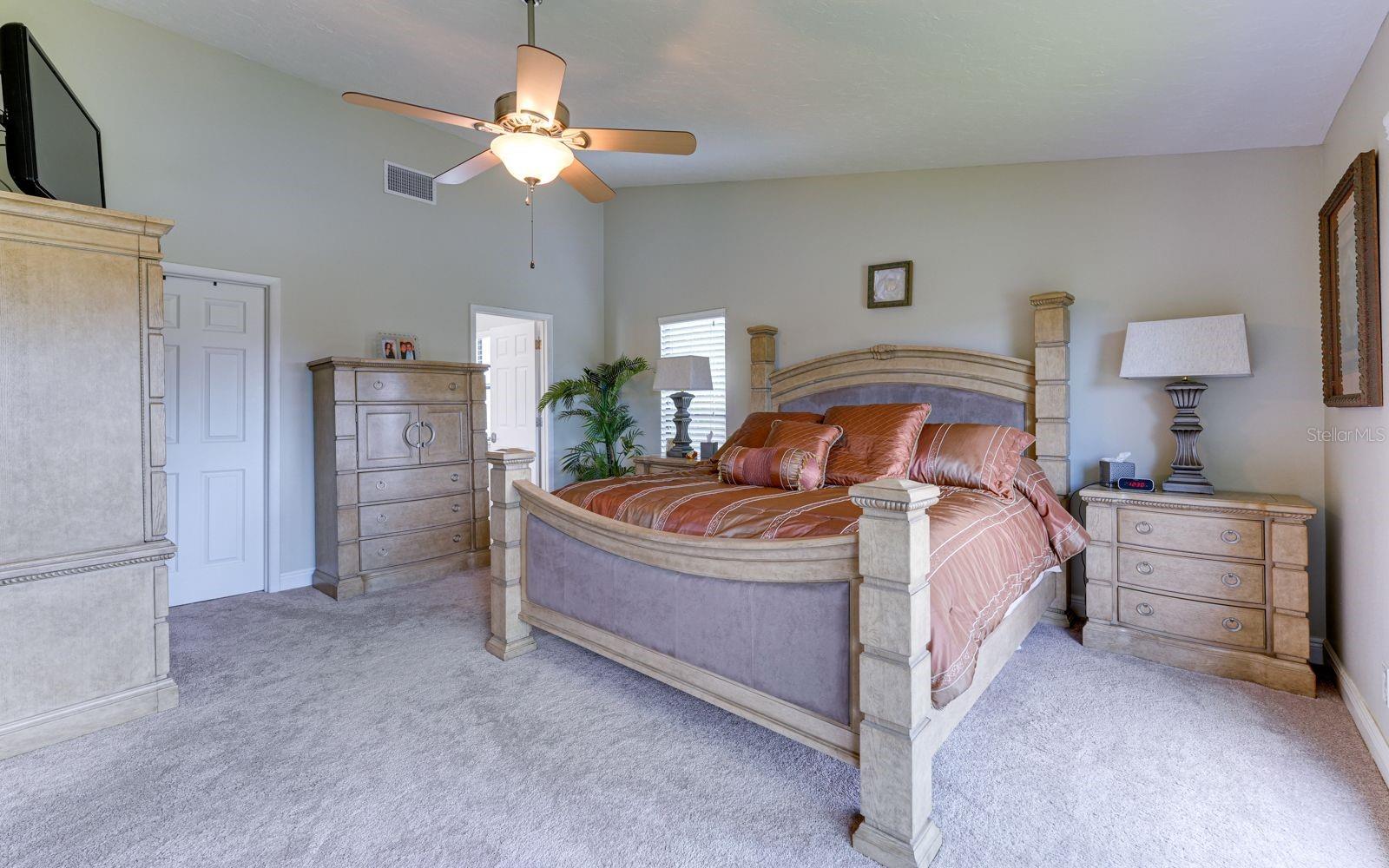 5369 LAKE ARROWHEAD TRL #17A, SARASOTA, FL, 34231
