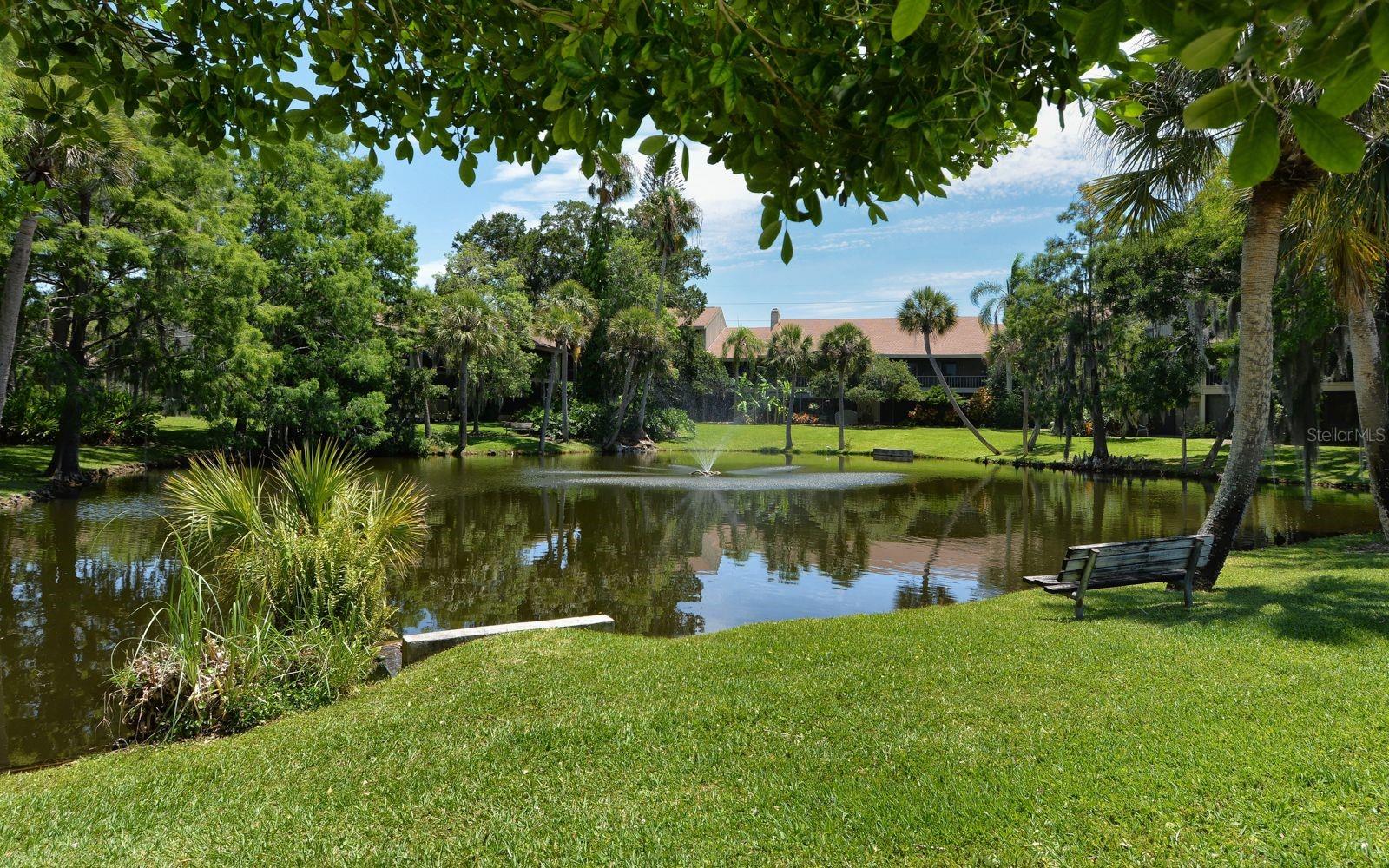 5369 LAKE ARROWHEAD TRL #17A, SARASOTA, FL, 34231