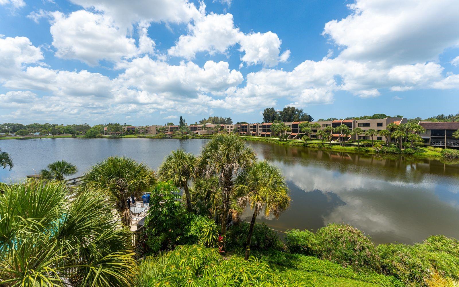5369 LAKE ARROWHEAD TRL #17A, SARASOTA, FL, 34231