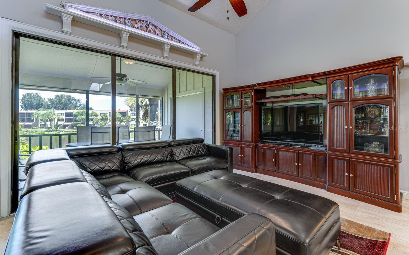 5369 LAKE ARROWHEAD TRL #17A, SARASOTA, FL, 34231
