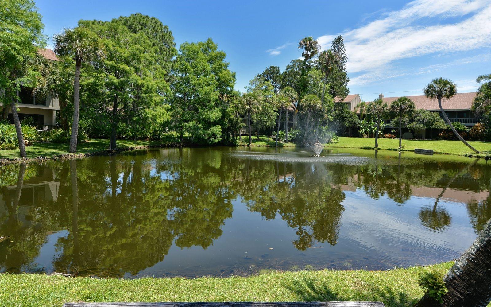 5369 LAKE ARROWHEAD TRL #17A, SARASOTA, FL, 34231