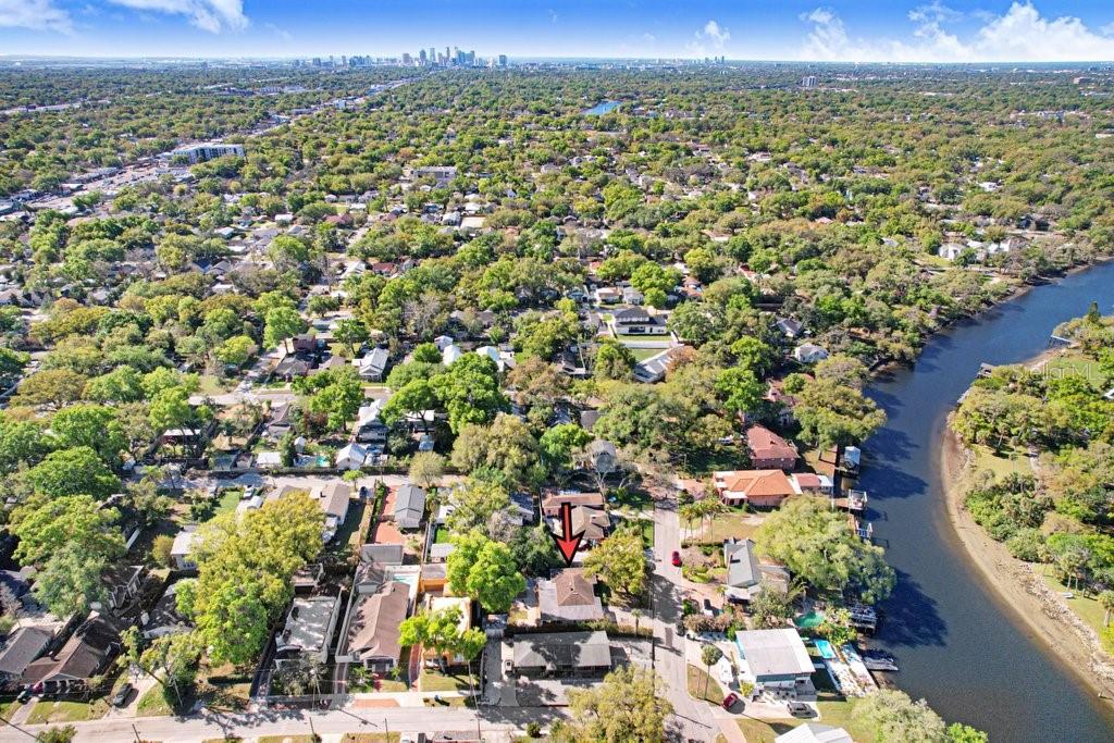 6703 N RIVER BLVD, TAMPA, FL, 33604