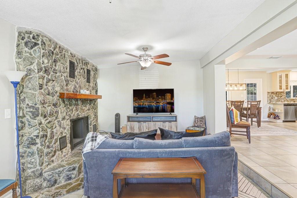 6703 N RIVER BLVD, TAMPA, FL, 33604